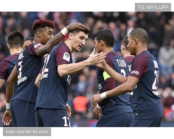 梅斯客场零比三完败巴黎 全场比赛零射正暴露实力差距